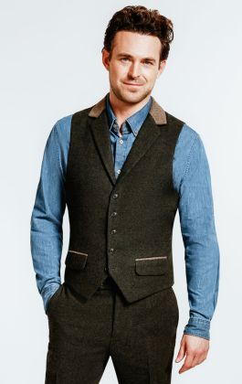 The Kinloch Tweed Waistcoat In Green Kinloch Anderson